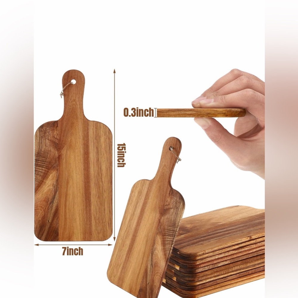15x7 cutting boards used as centerpieces